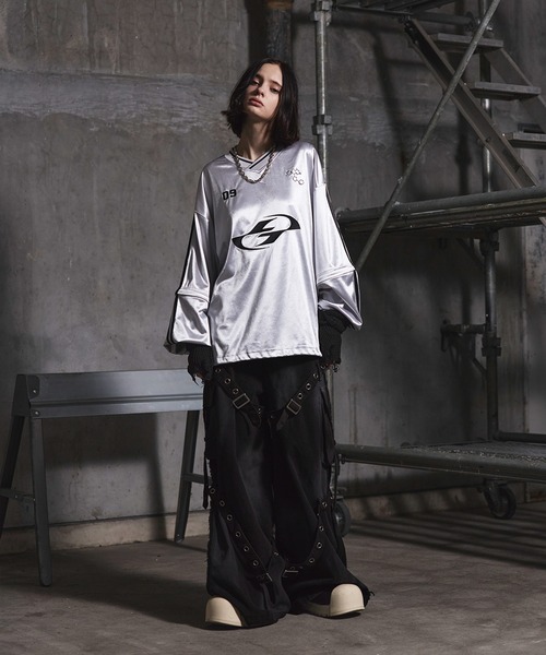 ヴィンテージライクスプレー加工ベルトデザインギミックデニムカーゴパンツ ERAR】ヴィンテージライクスプレー加工ベルトデザインギミックデニム