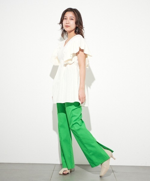 「LILY BROWN」 半袖ブラウス ONE SIZE ベージュ レディースの画像
