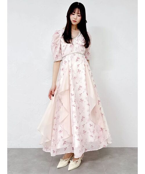 上品くすみピンク フラワーラッフルワンピース デイジーリン 美品 セレモニー対応 Magli Risa | カップ付マキシワンピース（その他） フローチェ ワンピース