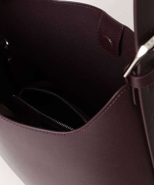 「CHARLES & KEITH」 トートバッグ L スミクロ レディース