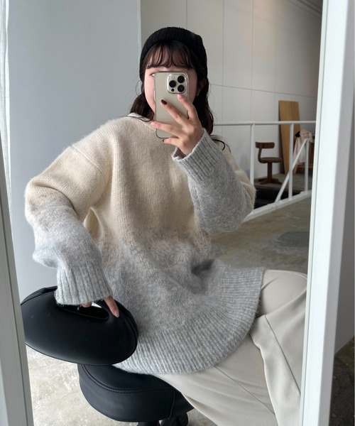 lawgy（ラウジー） ニット セーター nuance gradation loose knit