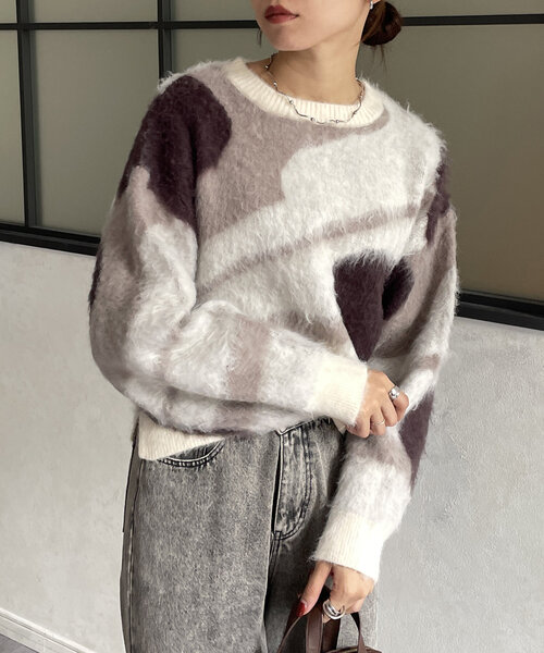 Thevon（ゼヴォン） ニット セーター ニュアンス柄シャギーニット