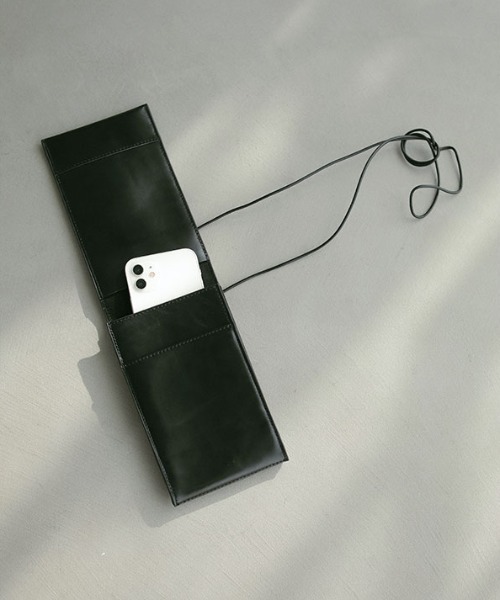 ETRE TOKYO（エトレトウキョウ） ショルダーバッグ バッグ レザー