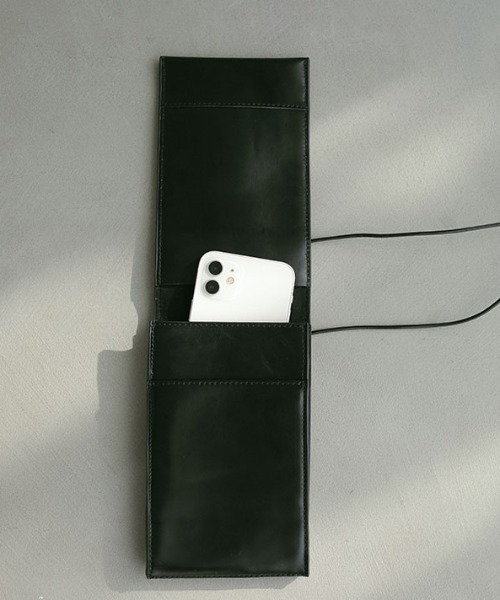 ETRE TOKYO（エトレトウキョウ） ショルダーバッグ バッグ レザー