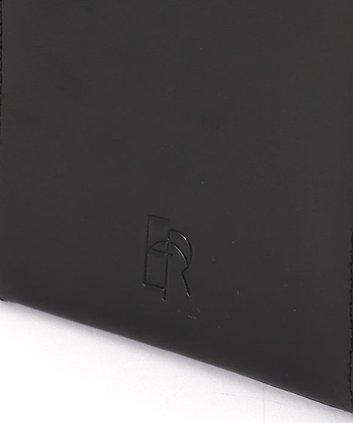 ETRE TOKYO（エトレトウキョウ） ショルダーバッグ バッグ レザー