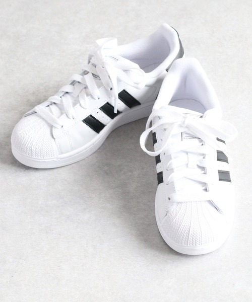 送料・関税込 ★ Adidas ★ Superstar 2 男女共用スニーカー 送料・関税込 ☆ Adidas ☆ Superstar 2 男女共用スニーカー