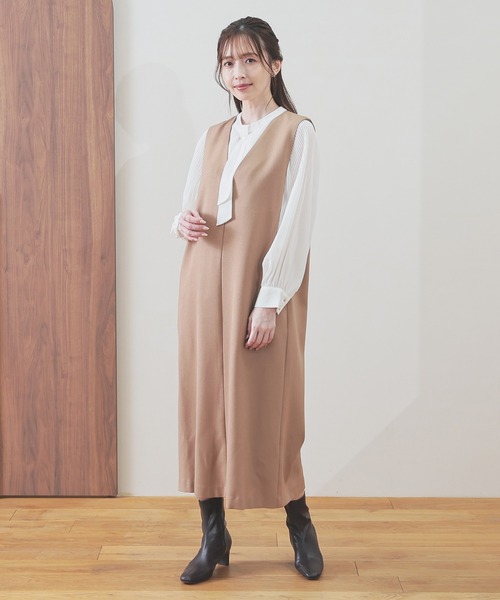 GLACIER lusso（グラシアルッソ） ジャンパースカート Vネック