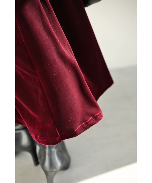 cawaii ワンピース アラベスク柄浮かび上がるシアー袖ベロアミディアム