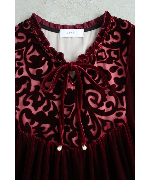 cawaii ワンピース アラベスク柄浮かび上がるシアー袖ベロアミディアム