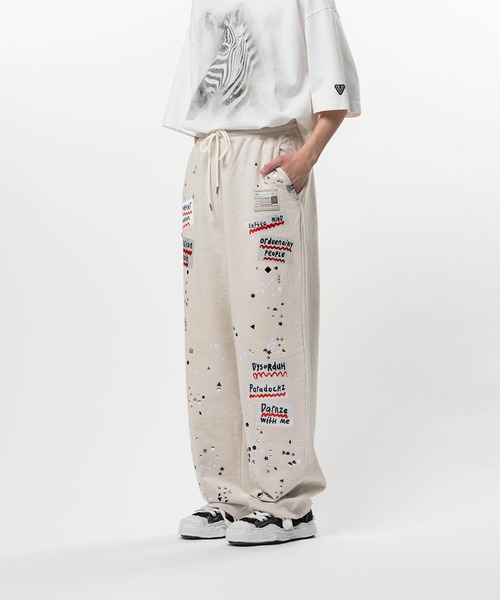 スウェットパンツ ジャージ Embellished Sticker Sweat Pants メンズの画像