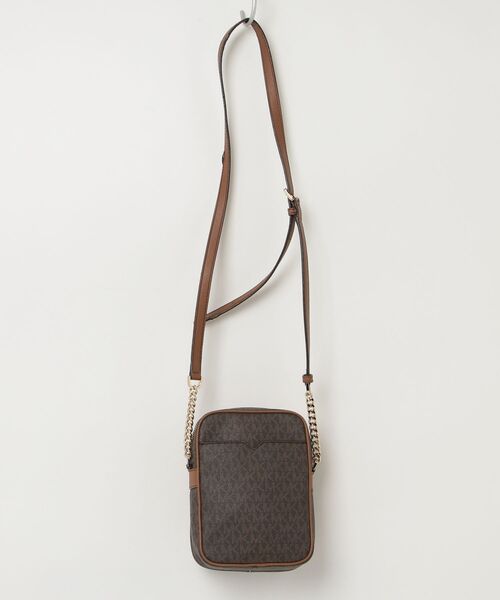 MICHAEL KORS ブラウン ショルダーバッグ MICHAEL KORS（マイケルコース） ショルダーバッグ - ブラウン