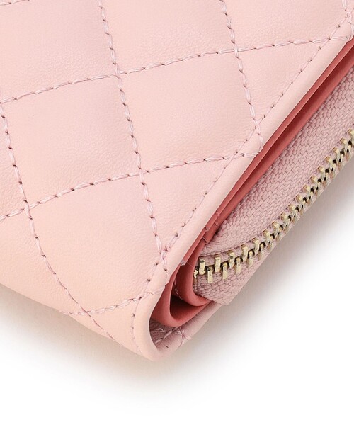 TOCCA ピンク キルティング 二つ折り財布 TOCCA（トッカ） 二つ折り 二つ折り財布 財布 TRACE PAVE BIFOLD