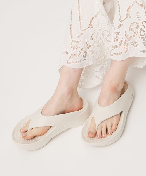 サンダル 「OOFOS」OOriginal PLUS サンダル レディースの画像