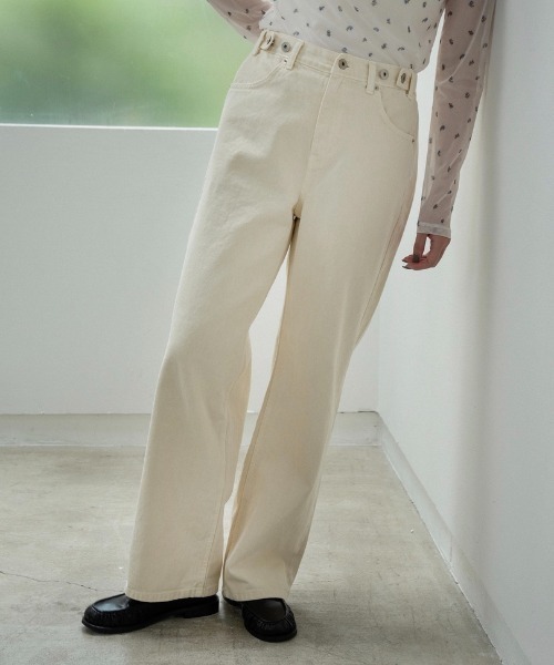 パンツ Lawgy / tuck button accent color pants lawgy（ラウジー） ジーンズ デニム デニムパンツ tuck button accent