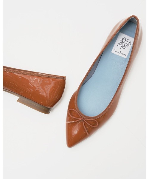 バレエシューズ パンプス ポインテッドトゥ フラット バレエシューズ エナメルシリーズの画像