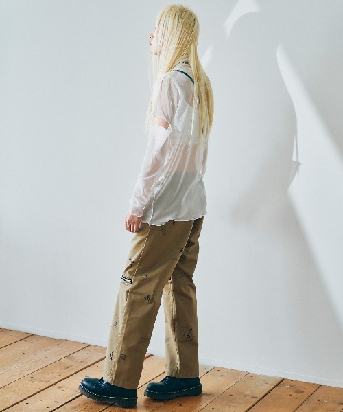 RNA（アールエヌエー） パンツ R4067 ラクガキプリントワークパンツ