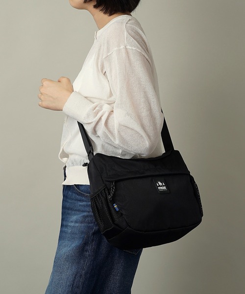 moz（モズ） ショルダーバッグ バッグ MOZ（モズ）B5サイズ収納可 軽撥