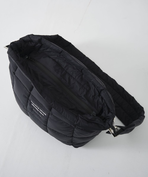 beautiful people（ビューティフルピープル） ショルダーバッグ「TAION