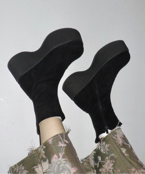 「musubore」 ショートブーツ MEDIUM ブラック レディース_画像2