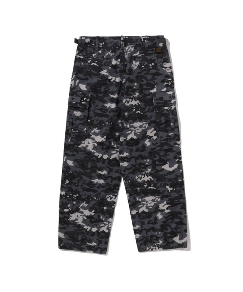 A BATHING APE（アベイシングエイプ） パンツ MULTI PIXEL CAMO M-65