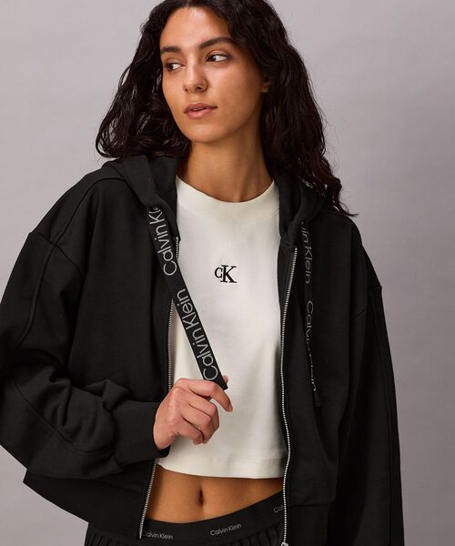 Calvin Klein（カルバン・クライン） トレーナー スウェット