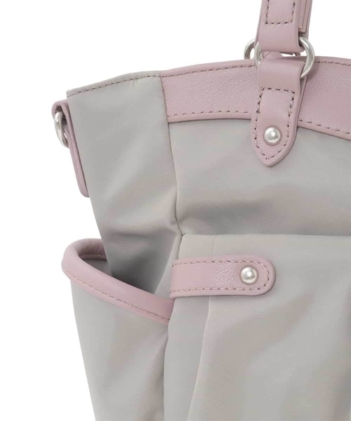 MICHEL ★ミッシェルクラン★A4収納可能バッグ★ショルダー付 MK MICHEL KLEIN（エムケー ミッシェルクラン） トートバッグ 「撥水