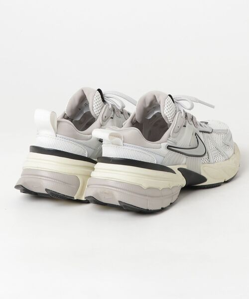 【新品・未使用品】ナイキ　スニーカー23.5cm NIKE（ナイキ） ローカットスニーカー 23.5cm ホワイト メンズ
