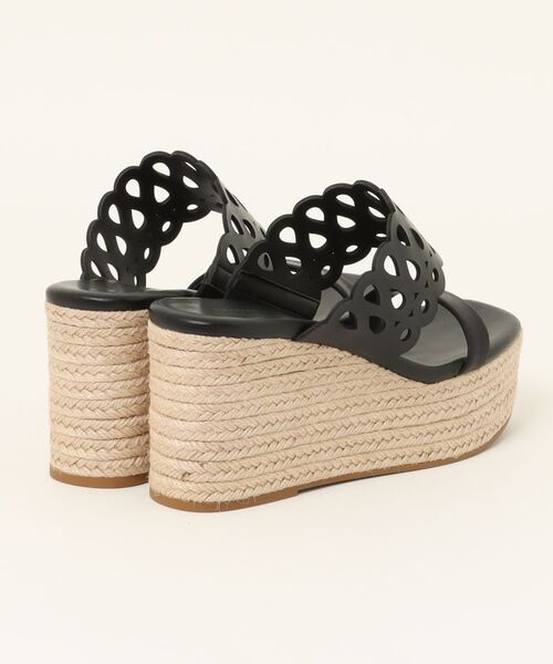 CHARLES ＆ KEITH（チャールズ&キース） サンダル カットアウト
