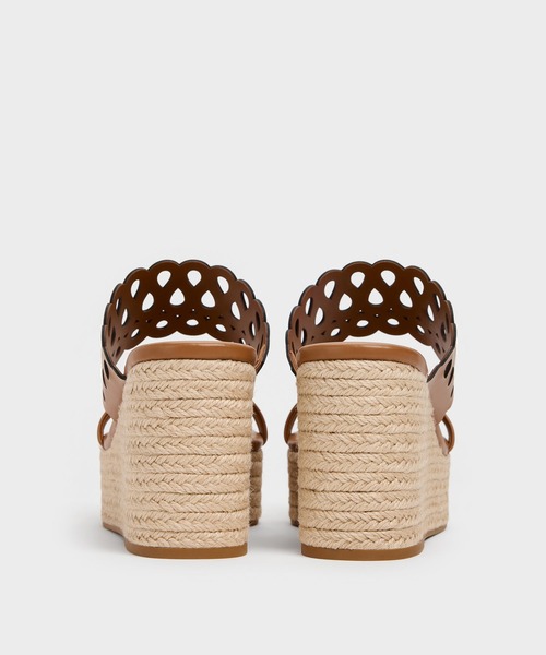 CHARLES ＆ KEITH（チャールズ&キース） サンダル カットアウト