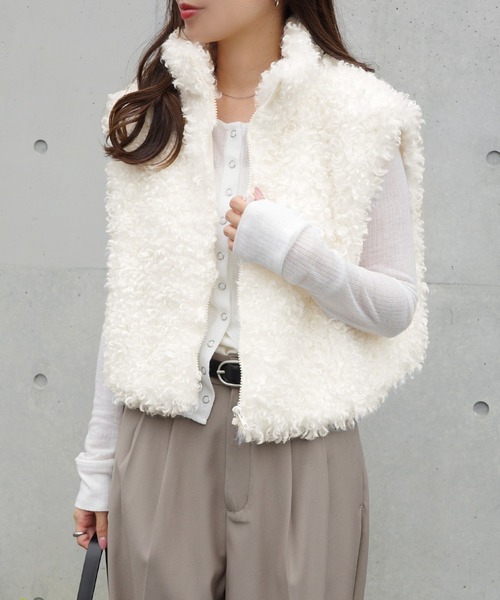 andme（アンドミー） ベスト ジレ ショート丈シープファーベスト