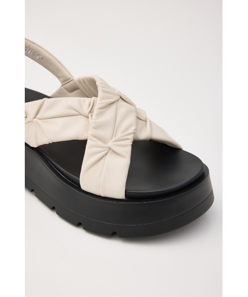 STACCATO サンダル クロスベッセルサンダル レディース