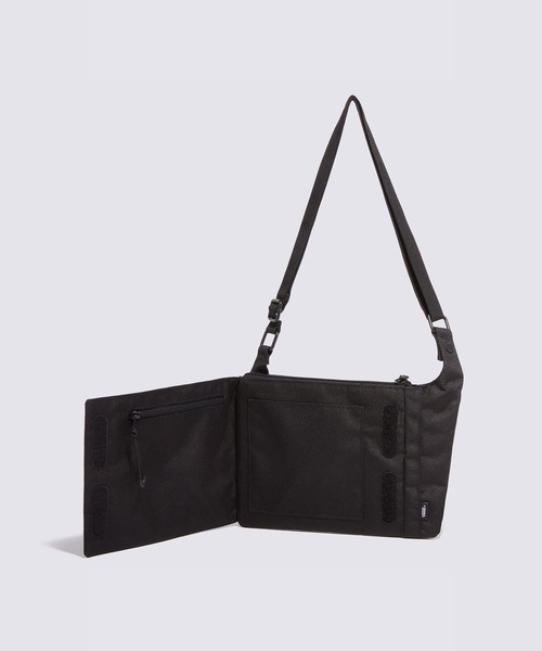 VANS（ヴァンズ） ウエストポーチ クロスボディー ロゴバッグ