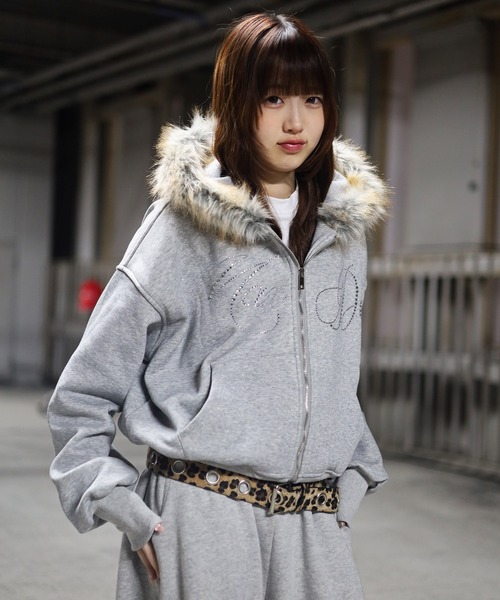 ATMARK パーカー 「フリーサイズ / UNISEX 」Radyラインストーン