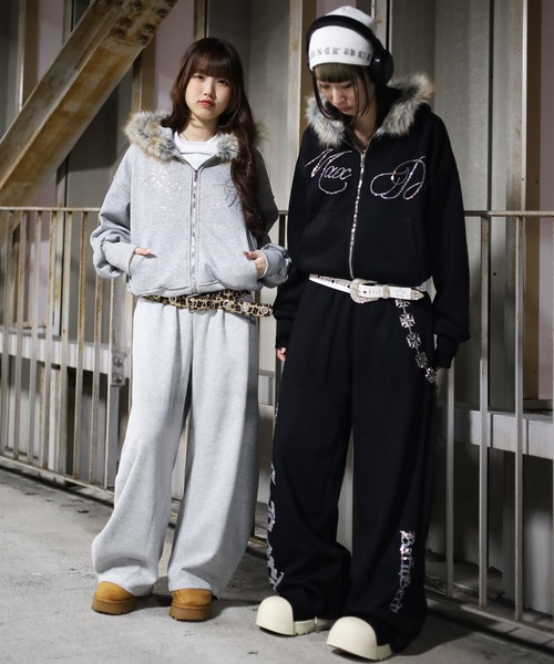 ATMARK パーカー 「フリーサイズ / UNISEX 」Radyラインストーン