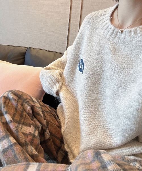 ニット セーター 刺繍入りデザインニット レディース : ZOZOTOWN Yahoo