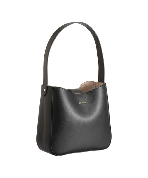 マリークワント　本革ショルダーバッグ　大容量　ブラック MARY QUANT（マリークヮント） ショルダーバッグ バッグ マリー