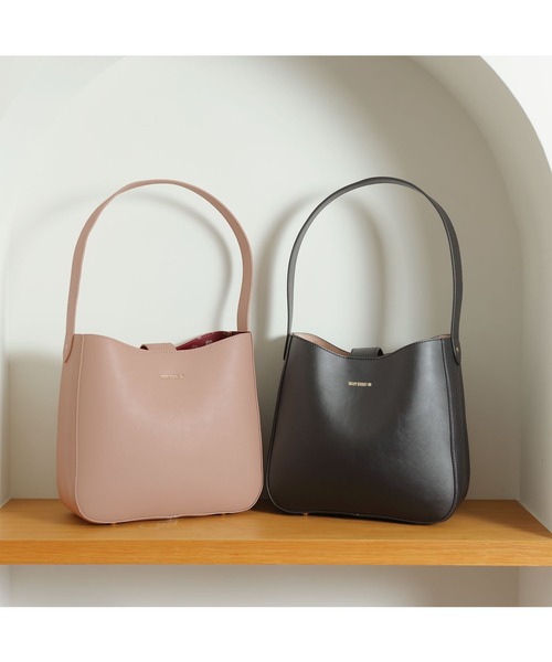 定価14300円マリークワントバック MARY QUANT（マリークヮント） ショルダーバッグ バッグ マリー
