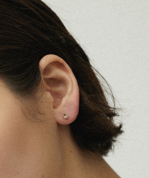 BAQLESS（バックレス） ピアス HONESTY LEAF WHITE ピアス レディース