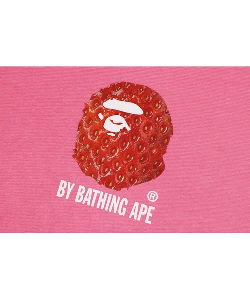 A BATHING APE（アベイシングエイプ） tシャツ STRAWBERRY BY BATHING