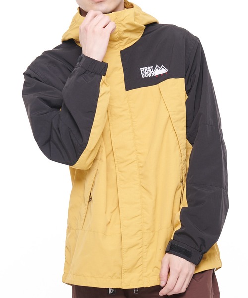 FIRST DOWN（ファーストダウン） マウンテンパーカー ウインド