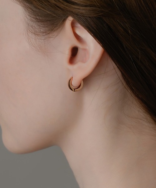 Steve madden ツートンカラーのチャンキーフープイヤリング 楽天市場】TOMWOOD トムウッド ピアス Chunky Hoops Small