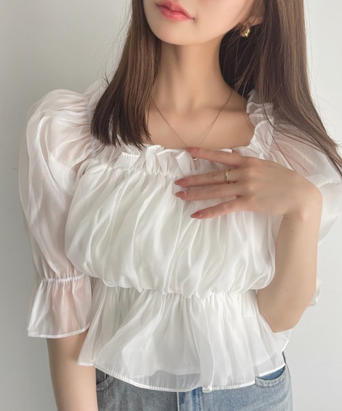 ブラウス シャツ オフショルギャザーブラウス レディース SNIDEL（スナイデル）の「Sustainableギャザーオフショル