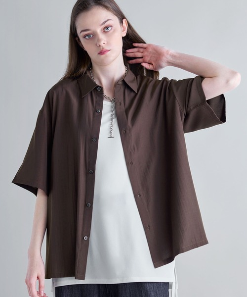 SOCCE シャツ 半袖 ルーズシルエットシルクライクドレープハーフ
