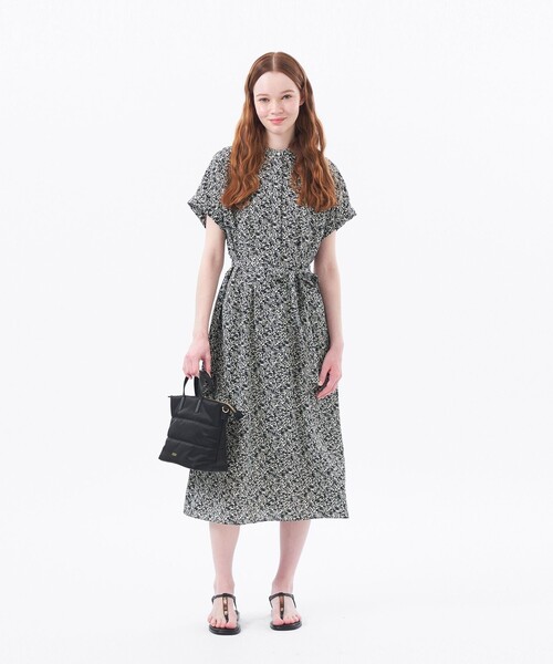 PHILOSOPHY フィロソフィー ワンピース ビジュー 新品 タグ付き 38 PHILOSOPHY フィロソフィー ワンピース ビジュー 新品 タグ付き 38