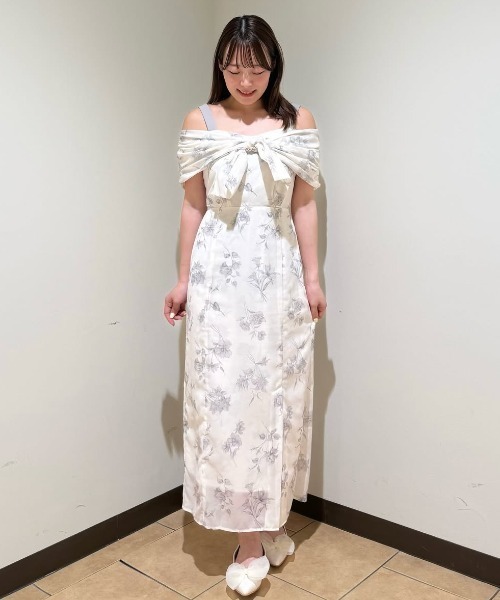 リボンプリントワンピース GBEG サイズS 31 Sons de mode ワンピース 2025春夏新作 オフショルリボン