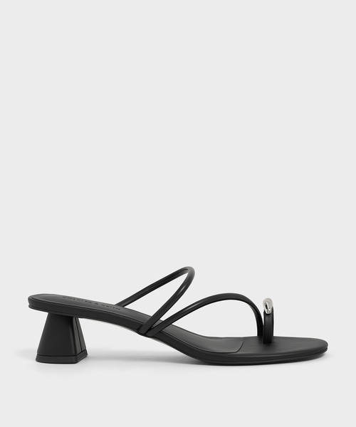 ★CHARLES&KEITH メタリックアクセント ヒールサンダル/送料込 CHARLES & KEITH メタリックアクセント ヒールサンダル （Chalk