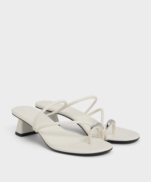 CHARLES ＆ KEITH サンダル メタリックアクセント ストラッピー