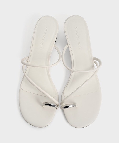 ★CHARLES&KEITH メタリックアクセント ヒールサンダル/送料込 CHARLES ＆ KEITH サンダル メタリックアクセント ヒール