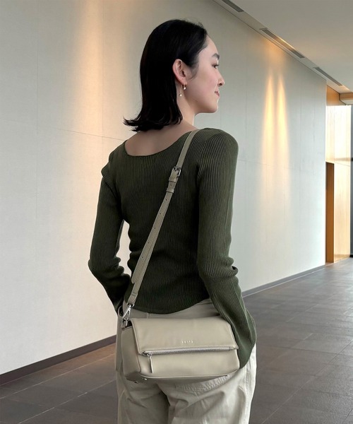 EDITA.（エディータ） ショルダーバッグ バッグ Triangle flap pocket