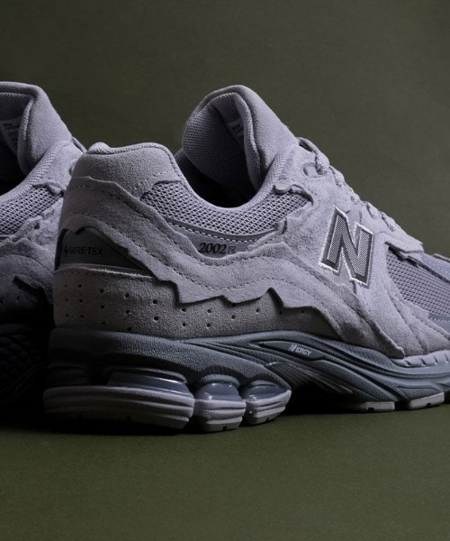 スニーカー 2002 Decon Gore-Tex(R) メンズ レディースの画像